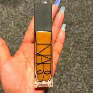 NARS Creamy Radiant Foundation